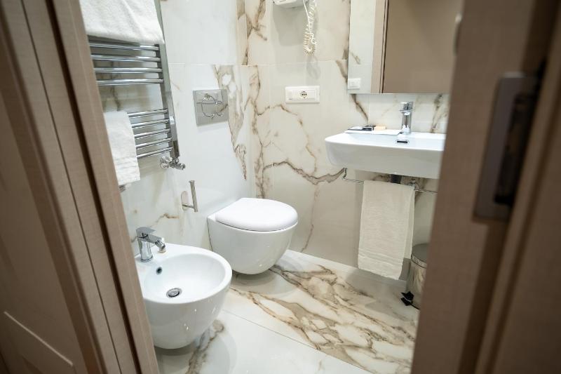 Plaza Hotel Catania - image 2