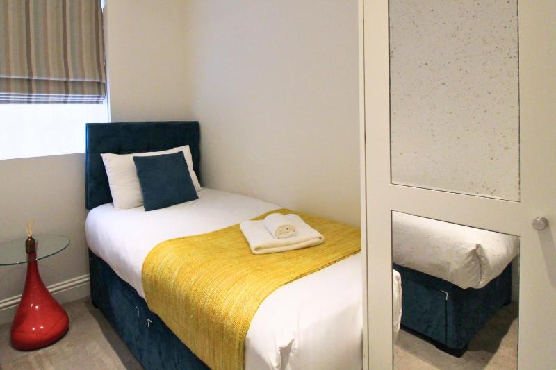 Two-Bedroom Apartment image 4