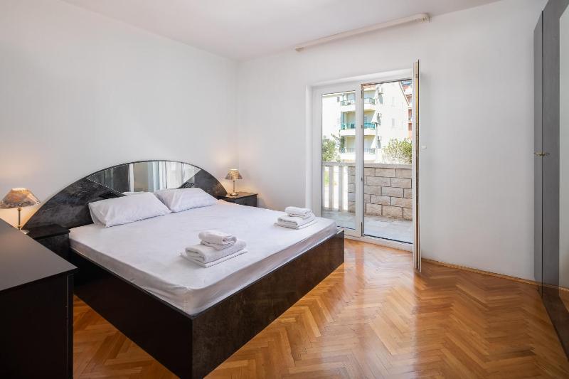 Morena Apartments - image 5