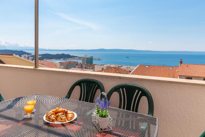Morena Apartments - image 25
