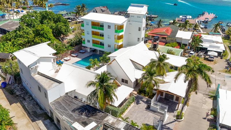 Hotel Caribbean Coral - image 9