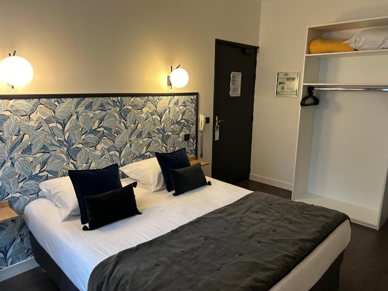 Double Room - Disability Access image 3
