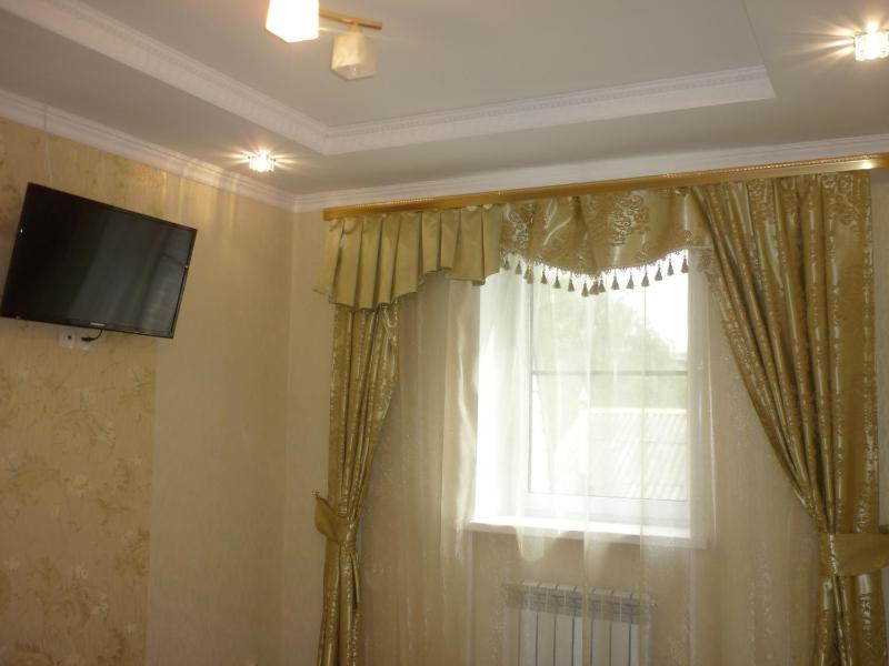 Classic Double Room image 2