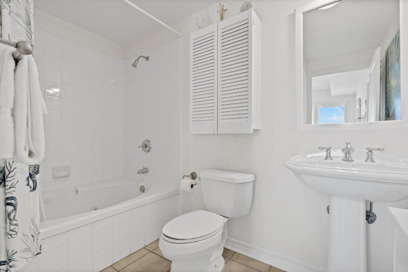 Emerald Isle Unit 903 - image 34