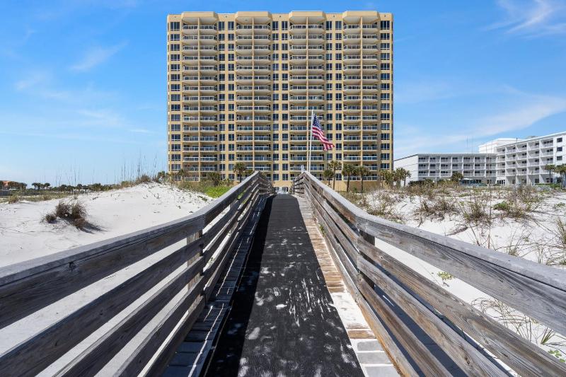 Emerald Isle Unit 903 - image 8