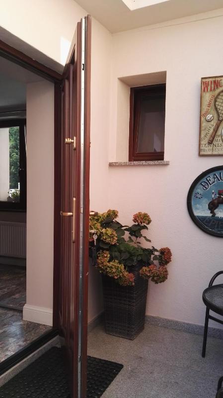 Apartment image 3