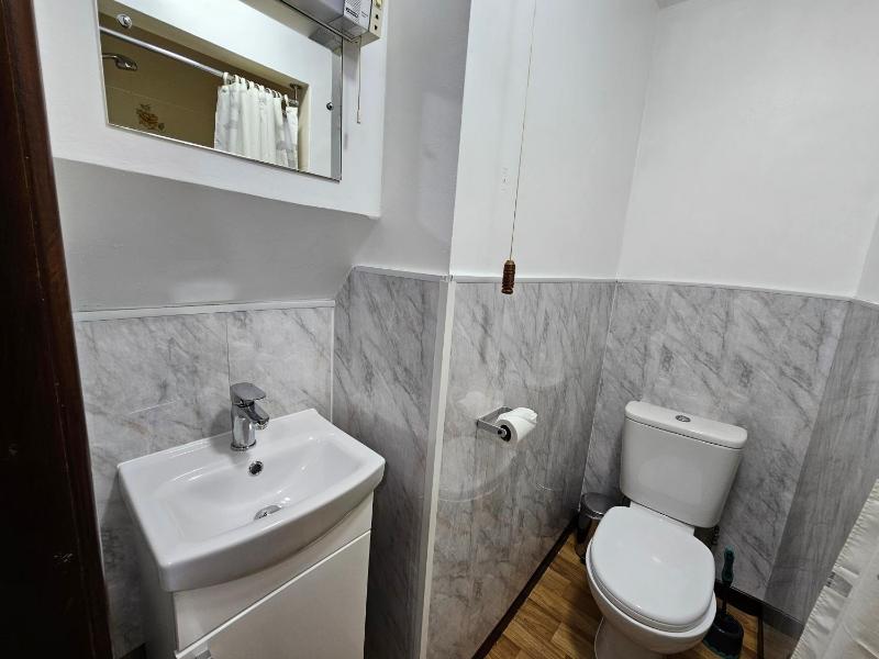 Budget Double Room image 2