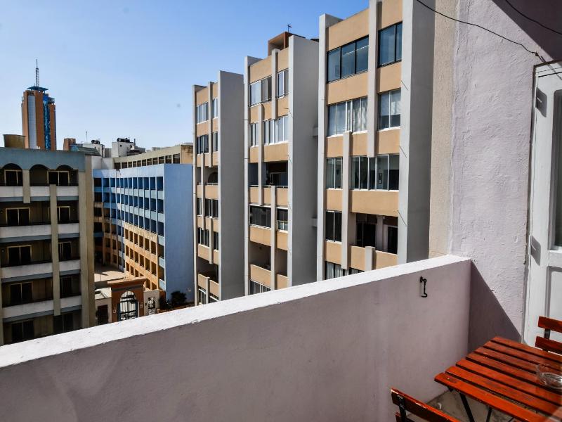 Bayview Two Bedroom St Georges Bay with free parking - image 8