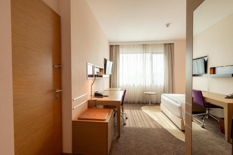 King Room - Mobility Access image 4