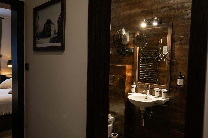Deluxe Single Room image 3