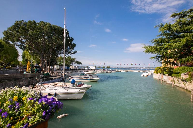 Villa Fiorita Apartments - image 7