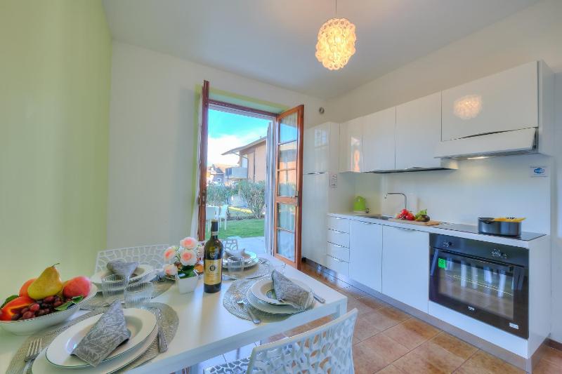 Villa Fiorita Apartments - image 29