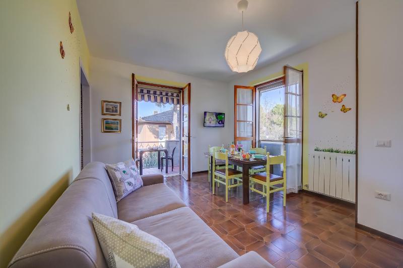 Villa Fiorita Apartments - image 43
