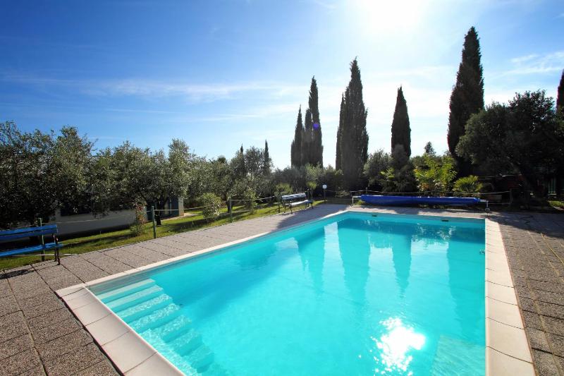 Apartment with Pool View  image 2