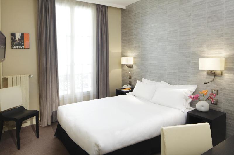 Standard Single Room image 3