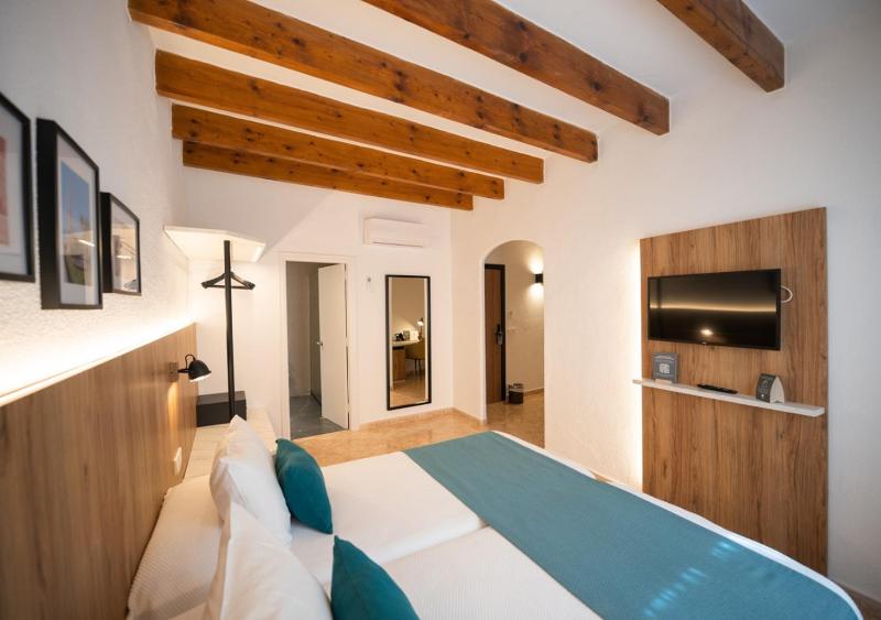 Triple Room image 1