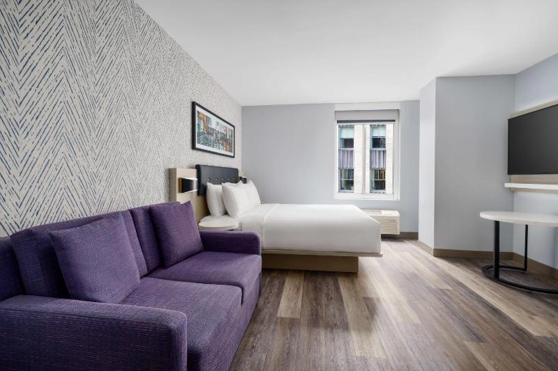 DoubleTree by Hilton New York Midtown Fifth Ave - image 8