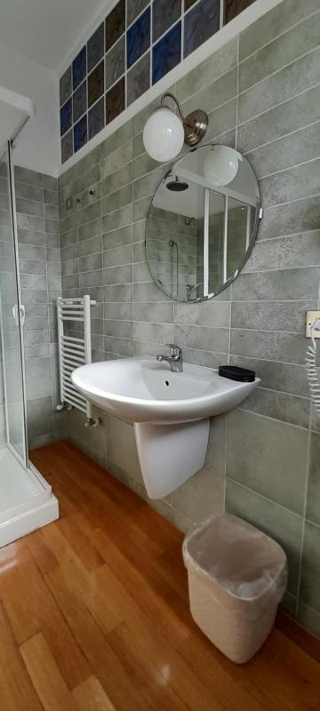 Double or Twin Room with Shared Bathroom image 2