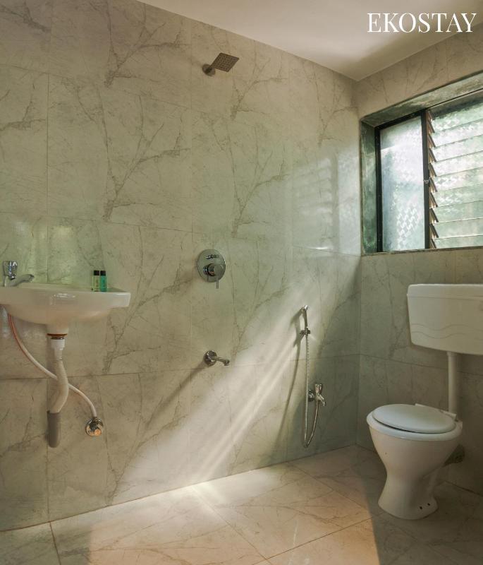 Ekostay Jungle Beach Villa I 1 Acre Property I 100 Meters from the Beach - image 16