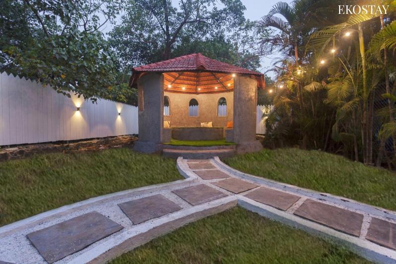 Ekostay Jungle Beach Villa I 1 Acre Property I 100 Meters from the Beach - image 3