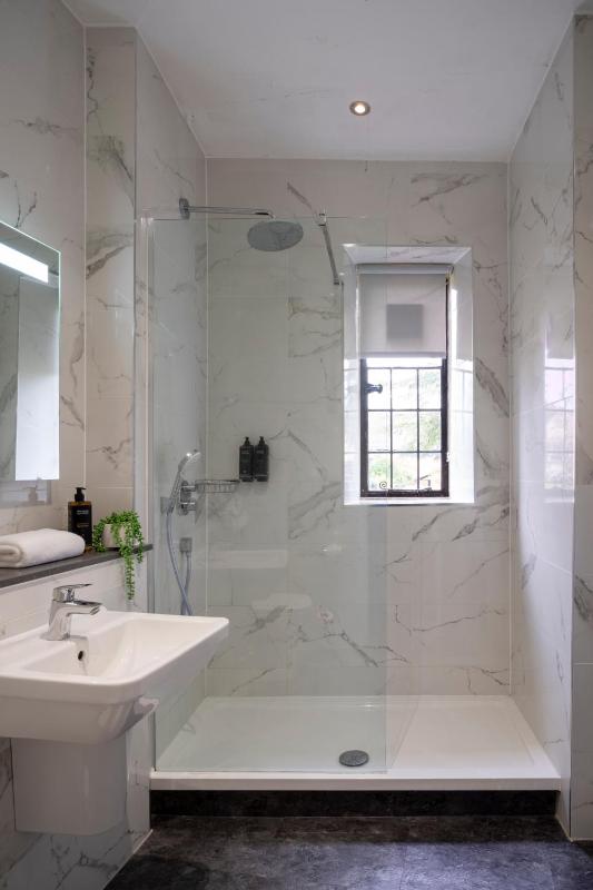Suite image 3