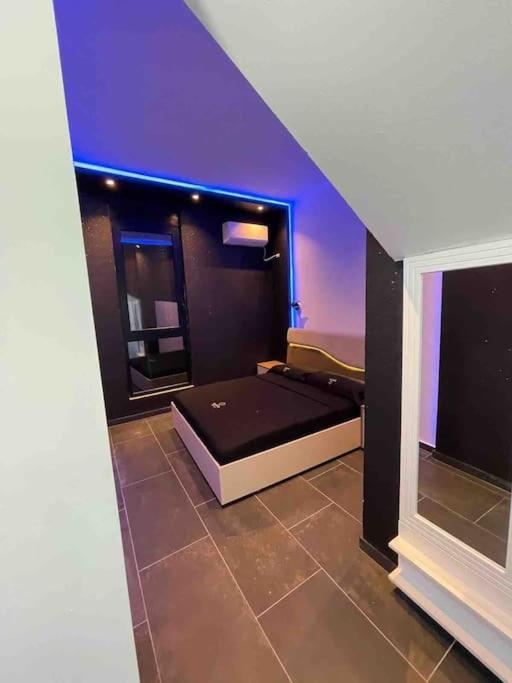 Sueño Luxury Villa - image 4