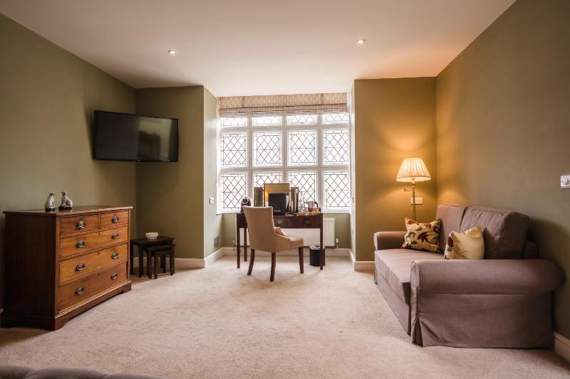 Superior Double Room image 1