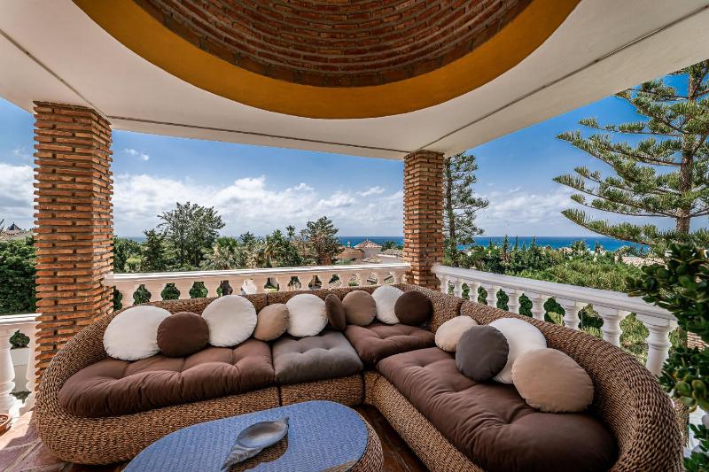El Rosario sunny terrace by Costarentals - Ref M6 - image 24