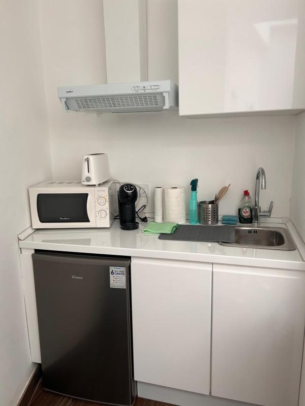 Moratin n3 apartamento 50m2 en el centro - image 11