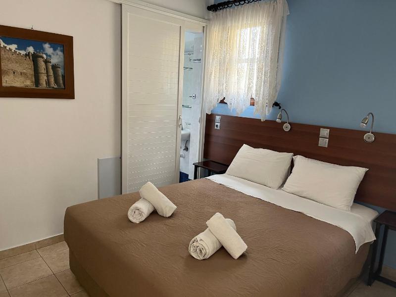 Eleni Rooms - image 4