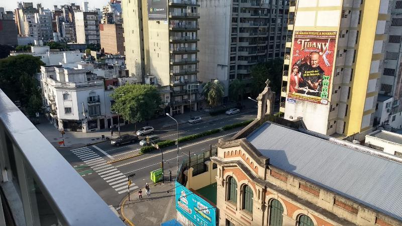 Maipú y Avenida Pellegrini - Parking privado con costo adicional - image 14