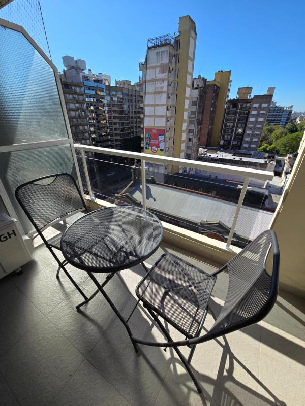 Maipú y Avenida Pellegrini - Parking privado con costo adicional - image 28