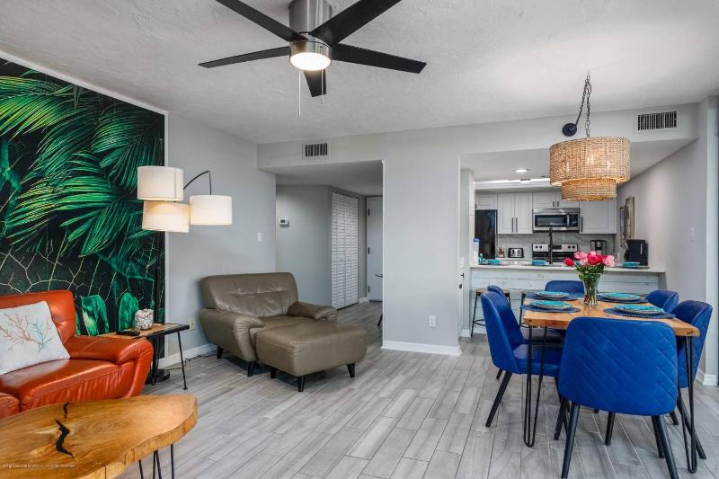 House of The Sun Siesta Key Crescent Beach - image 27