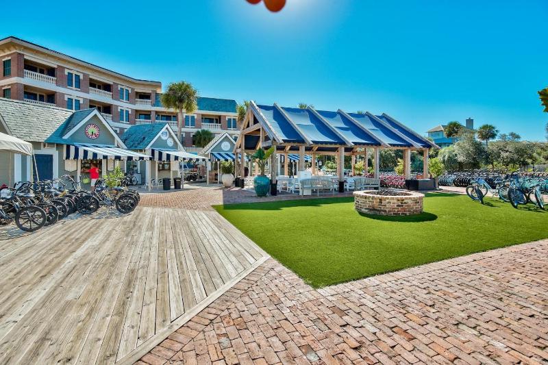 Overlooking 30A! Great Location! Easy Beach & Pool Access! - image 43