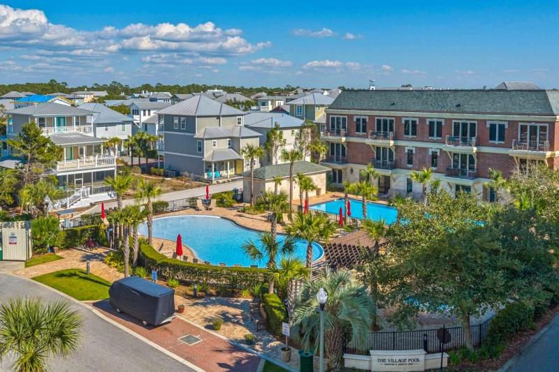Overlooking 30A! Great Location! Easy Beach & Pool Access! - image 45