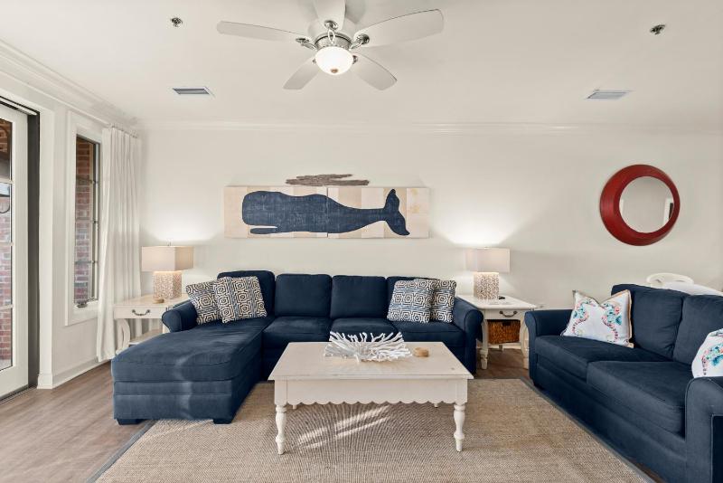 Newly Renovated Village Condo! Easy Beach & Pool Access! - image 1