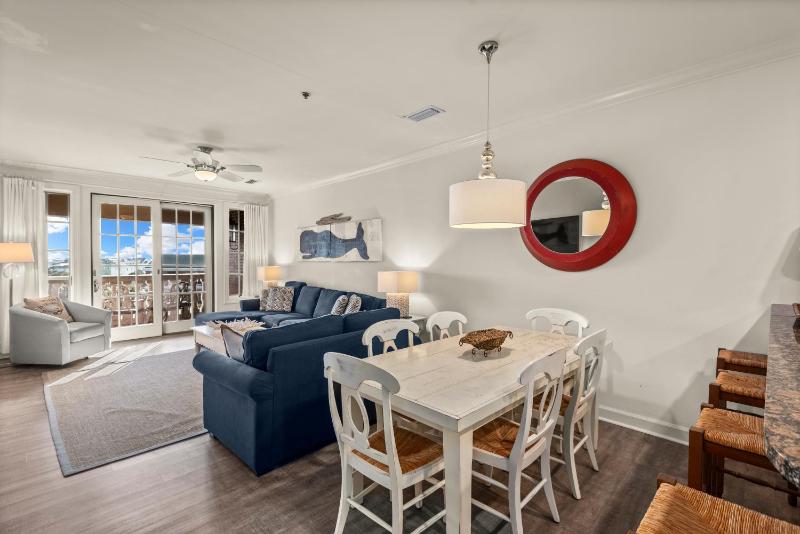 Newly Renovated Village Condo! Easy Beach & Pool Access! - image 26