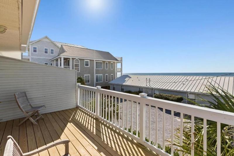 Gulf Front Stunning Views! Newly Renovated! Dolphin Watch #1 - image 32