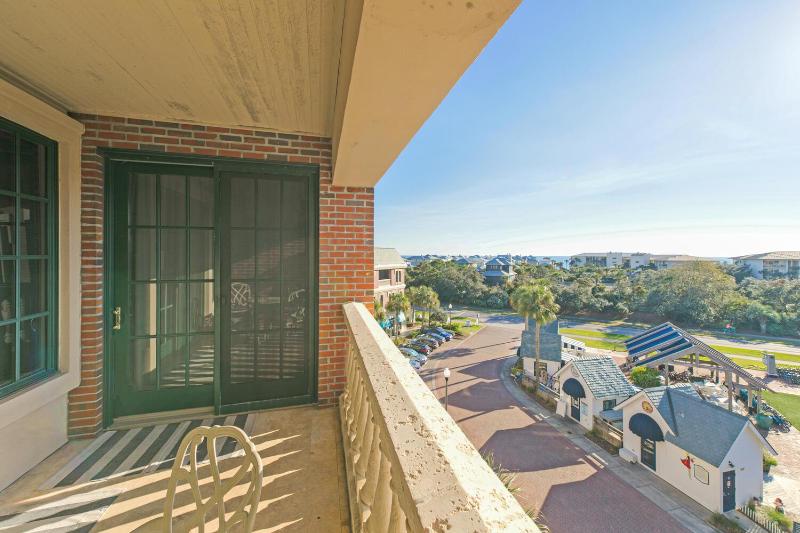 Newly Renovated Village Condo! Easy Beach & Pool Access! - image 21