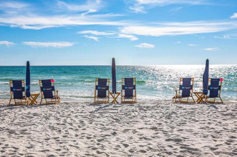 Newly Renovated Village Condo! Easy Beach & Pool Access! - image 16