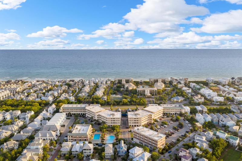 Newly Renovated Village Condo! Easy Beach & Pool Access! - image 28
