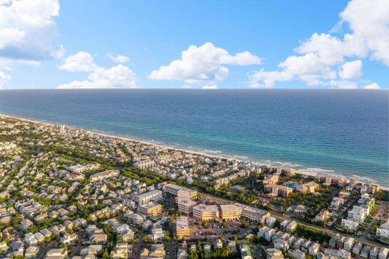 Newly Renovated Village Condo! Easy Beach & Pool Access! - image 15
