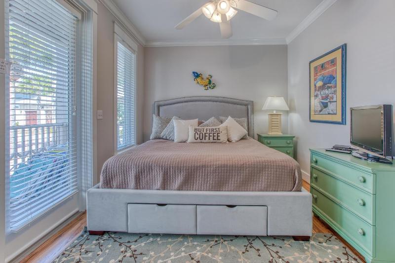 50 yards to the Seacrest lagoon Pool Walking distance to the beach! - image 44