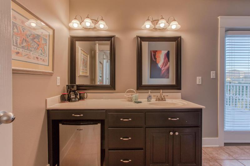 50 yards to the Seacrest lagoon Pool Walking distance to the beach! - image 49