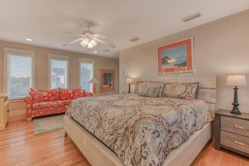 50 yards to the Seacrest lagoon Pool Walking distance to the beach! - image 25