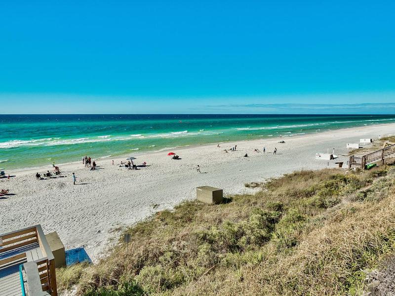 50 yards to the Seacrest lagoon Pool Walking distance to the beach! - image 46