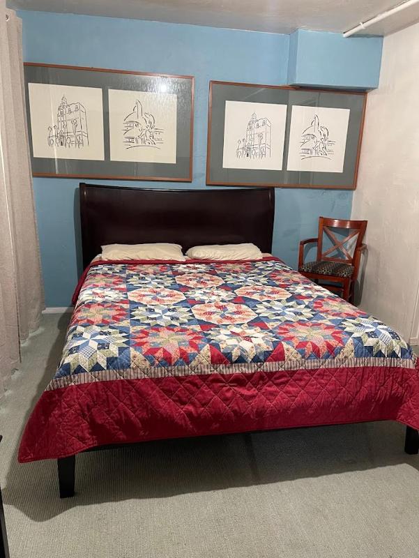 Standard Queen Room image 2
