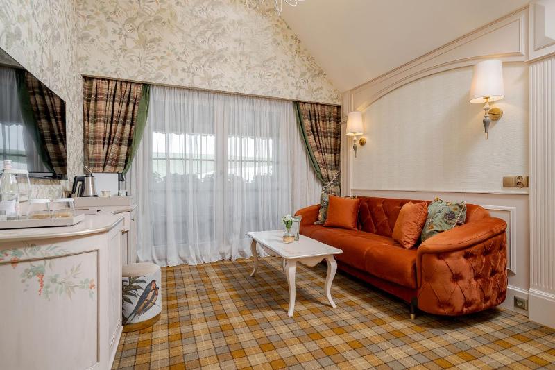 Suite image 3