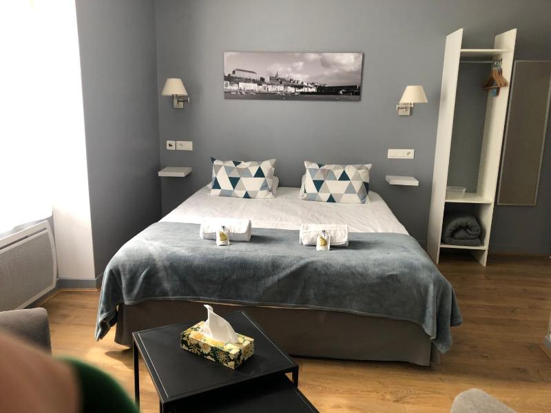 Superior Double Room image 1