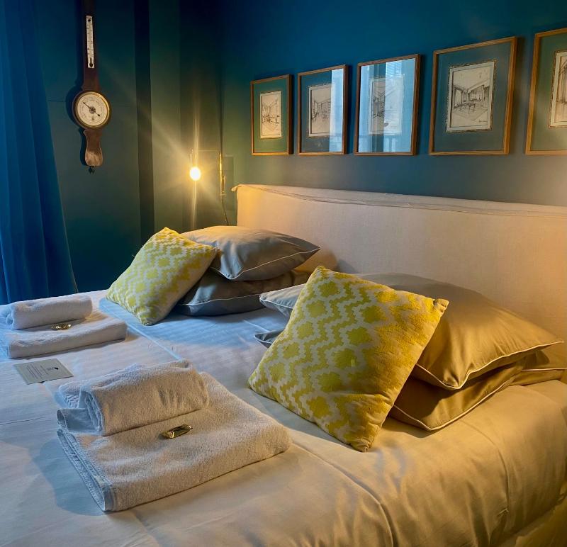 Standard Double Room image 1